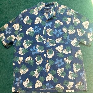 Men’s Abercrombie & Fitch Shortsleeved Button Down Size XL - Big Shirt Fit
